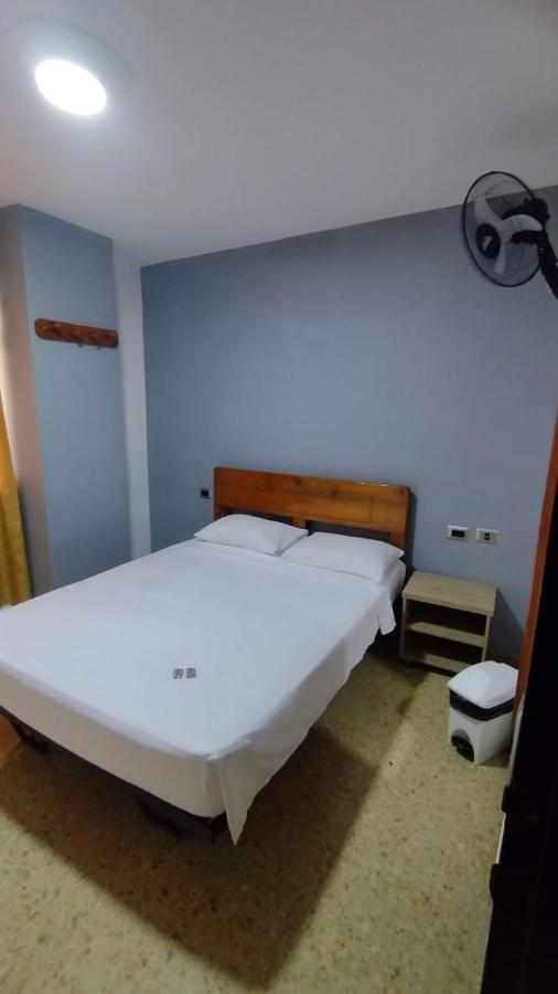 Hotel Medellin Kapital Екстер'єр фото