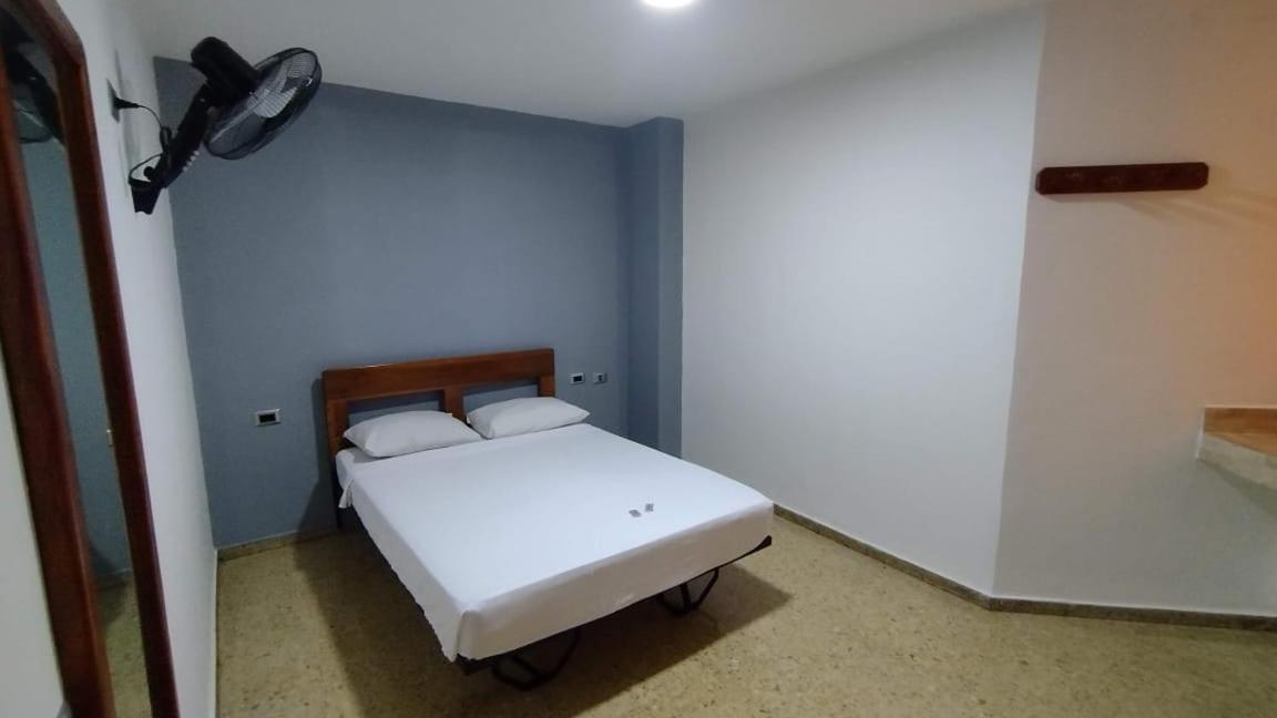 Hotel Medellin Kapital Екстер'єр фото