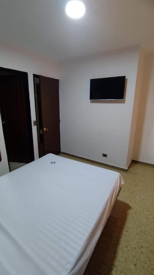 Hotel Medellin Kapital Екстер'єр фото