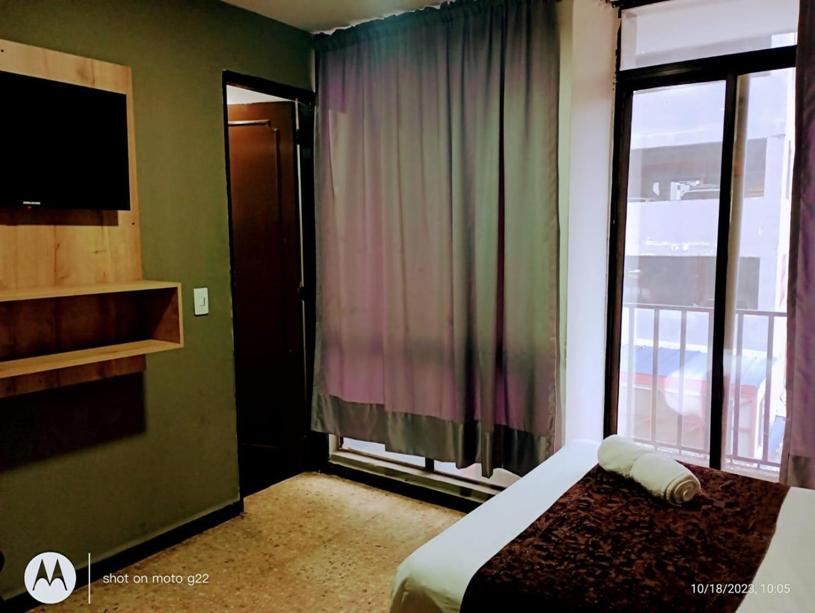 Hotel Medellin Kapital Екстер'єр фото